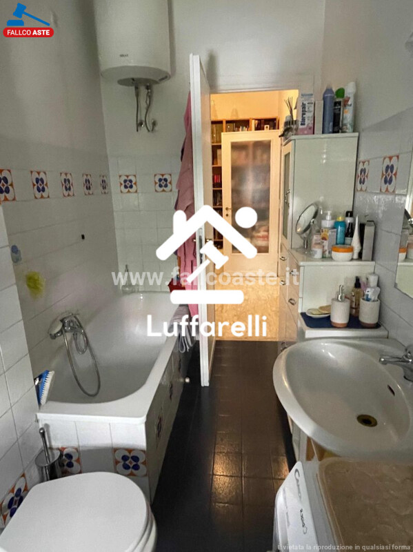 Immagine di APPARTAMENTO VIALE DEI PROMONTORI – ROMA