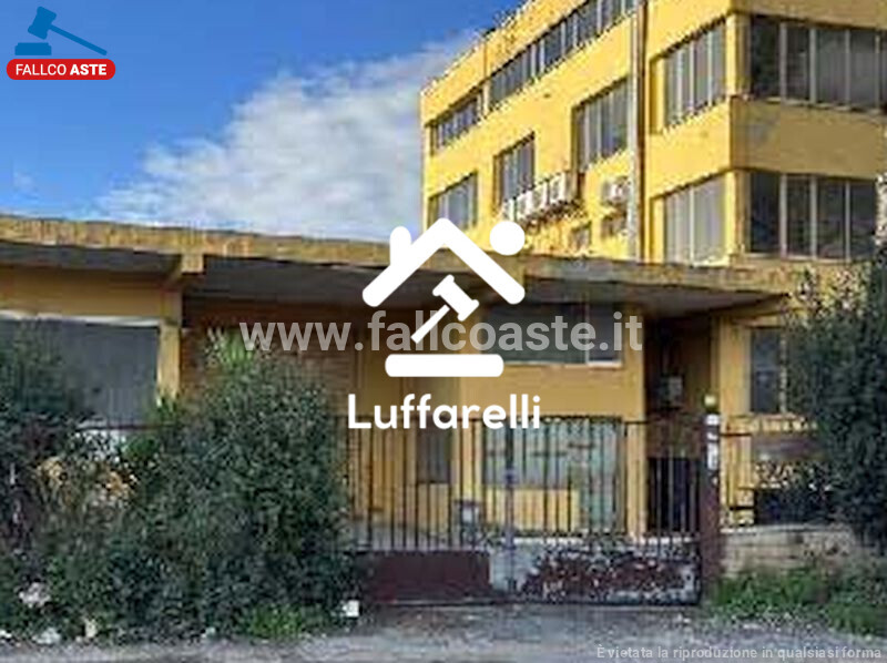 Immagine di CAPANNONE / IMMOBILI INDUSTRIALI VIA PRIMO BREGA – TIVOLI