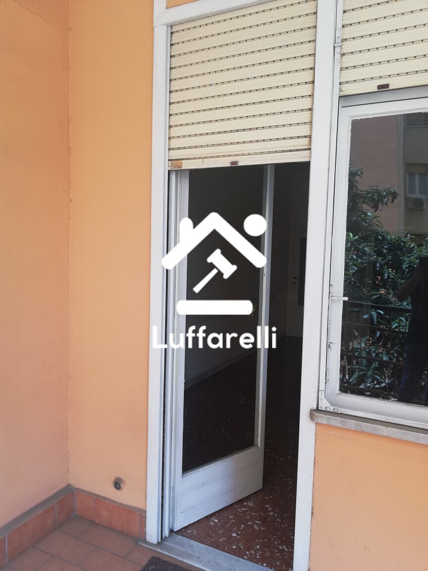 APPARTAMENTO VIA ARISTIDE LEONORI ROMA — foto 3