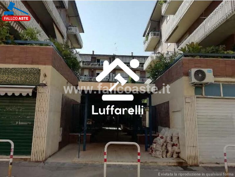 Immagine di APPARTAMENTO VIA MICHELE AMARI – ROMA