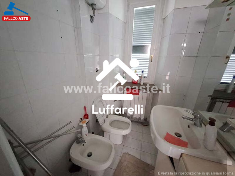 Immagine di APPARTAMENTO VIA TIBURTINA – ROMA