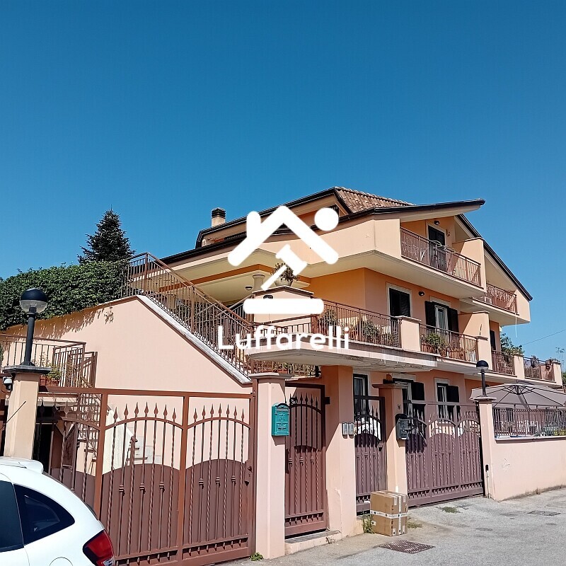 Immagine di CASA / VILLA CONTRADA VITTORIA – VEROLI