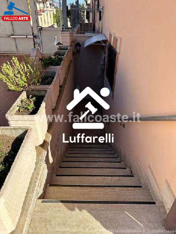 Immagine di CASA / VILLA VIA PICCIANO – ROMA