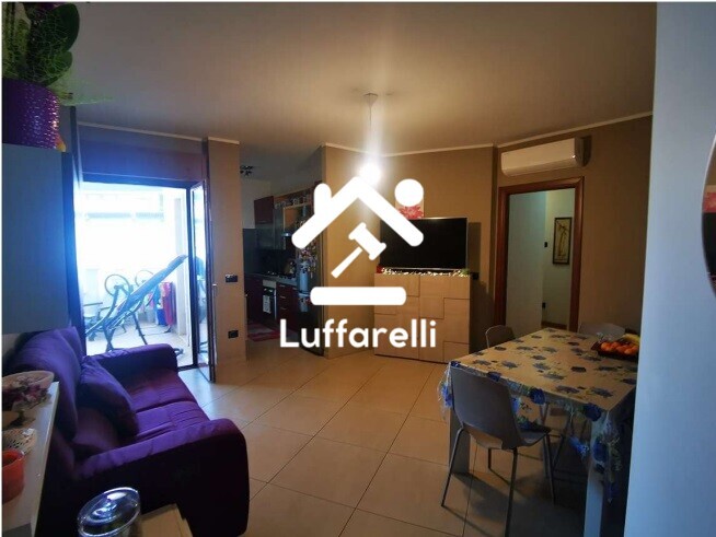 Immagine di LOCALE COMMERCIALE VIA DEI VOLSINI – LATINA