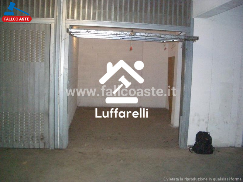 Immagine di APPARTAMENTO VIA RIOLA SARDO – ROMA