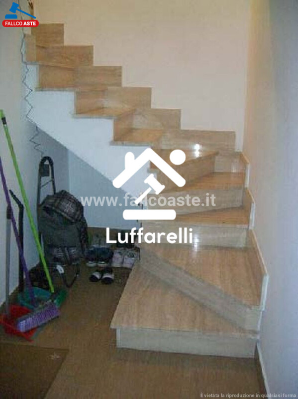 Immagine di APPARTAMENTO VIA RIOLA SARDO – ROMA