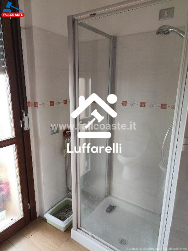 Immagine di APPARTAMENTO VIA RIOLA SARDO – ROMA