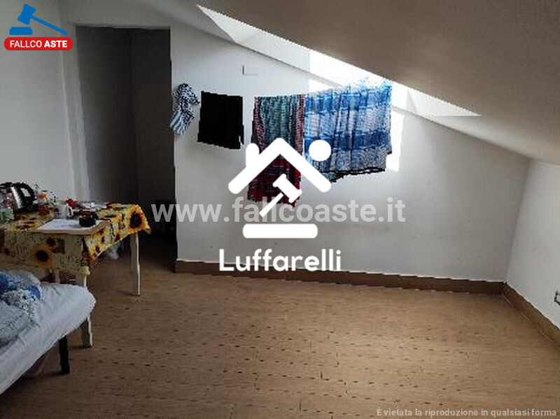 Immagine di APPARTAMENTO VIA RIOLA SARDO – ROMA