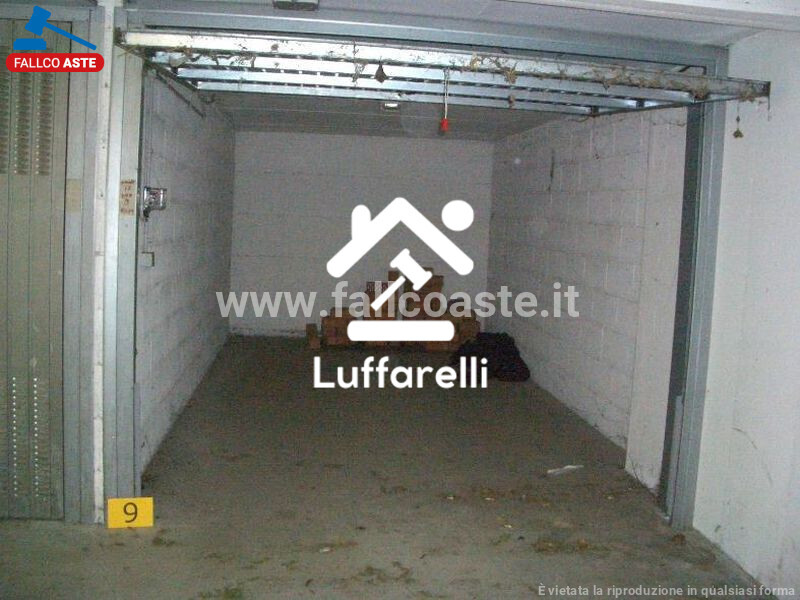 Immagine di APPARTAMENTO VIA RIOLA SARDO – ROMA