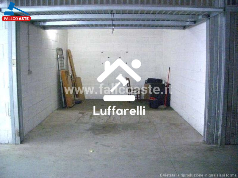 Immagine di APPARTAMENTO VIA RIOLA SARDO – ROMA