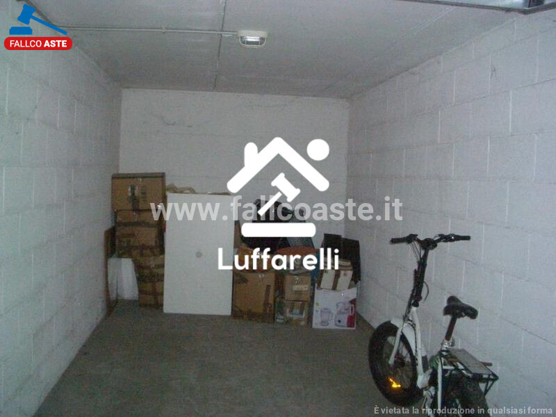 Immagine di APPARTAMENTO VIA RIOLA SARDO – ROMA