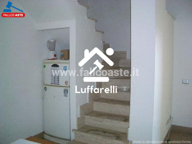 Immagine di APPARTAMENTO VIA RIOLA SARDO – ROMA