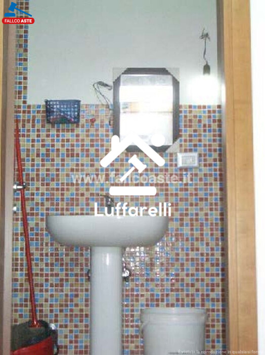 Immagine di APPARTAMENTO VIA RIOLA SARDO – ROMA