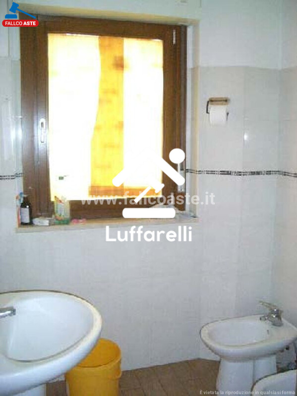 Immagine di APPARTAMENTO VIA RIOLA SARDO – ROMA