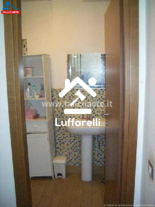 Immagine di APPARTAMENTO VIA RIOLA SARDO – ROMA