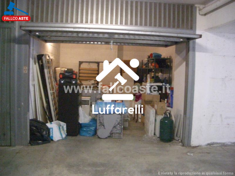 Immagine di APPARTAMENTO VIA RIOLA SARDO – ROMA