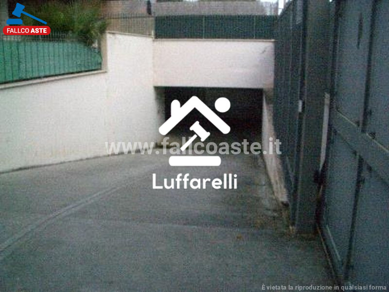 Immagine di APPARTAMENTO VIA RIOLA SARDO – ROMA