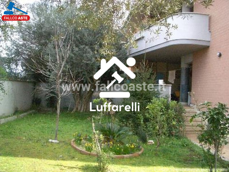 Immagine di APPARTAMENTO VIA RIOLA SARDO – ROMA