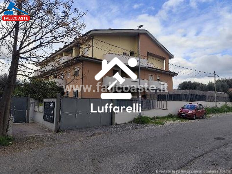 Immagine di APPARTAMENTO VIA RIOLA SARDO – ROMA