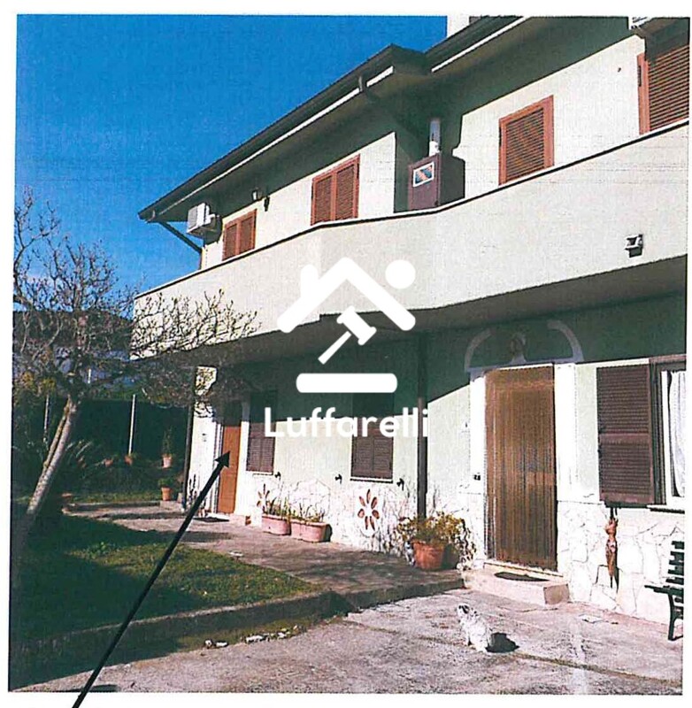 Immagine di APPARTAMENTO PIAZZA UGO LA MALFA – LARIANO