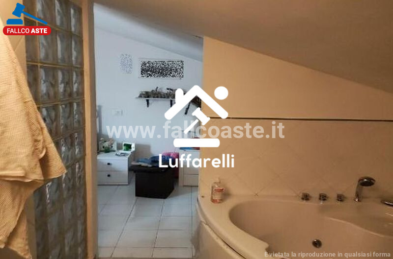 Immagine di CASA / VILLA VIA ERNESTO BALDUCCI – ROMA