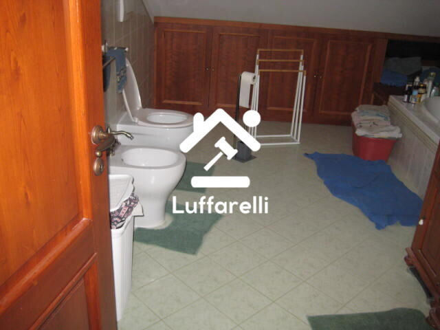 Immagine di CASA / VILLA VIA COLLE COTTORINO – FROSINONE