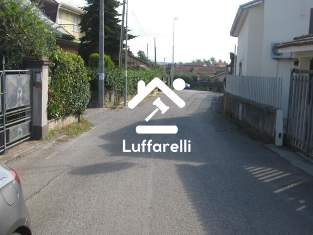 Immagine di CASA / VILLA VIA COLLE COTTORINO – FROSINONE