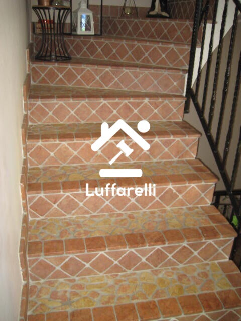 Immagine di CASA / VILLA VIA COLLE COTTORINO – FROSINONE
