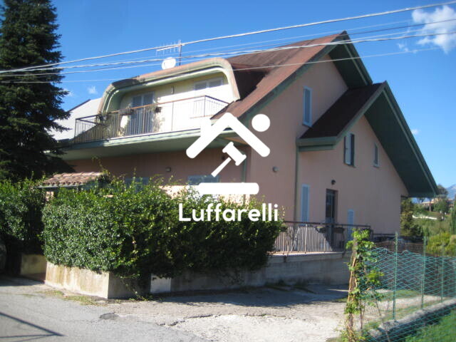 Immagine di CASA / VILLA VIA COLLE COTTORINO – FROSINONE