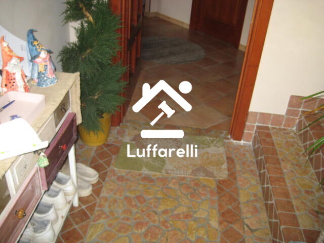 Immagine di CASA / VILLA VIA COLLE COTTORINO – FROSINONE