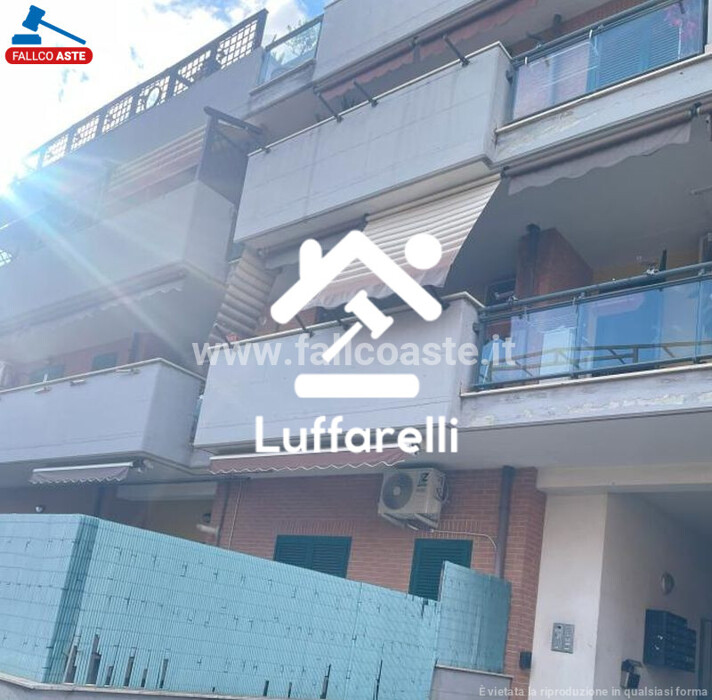 Immagine di APPARTAMENTO VIA STEROPE – ROMA