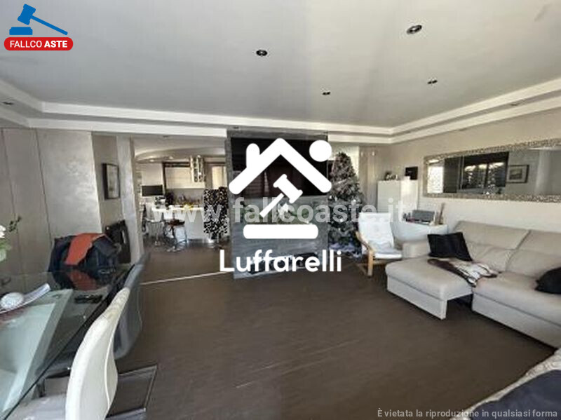 Immagine di APPARTAMENTO VIA MARIO CASTELLANI – ROMA