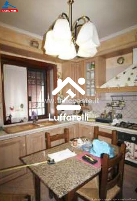 Immagine di APPARTAMENTO VIA CASAL BIANCO – ROMA