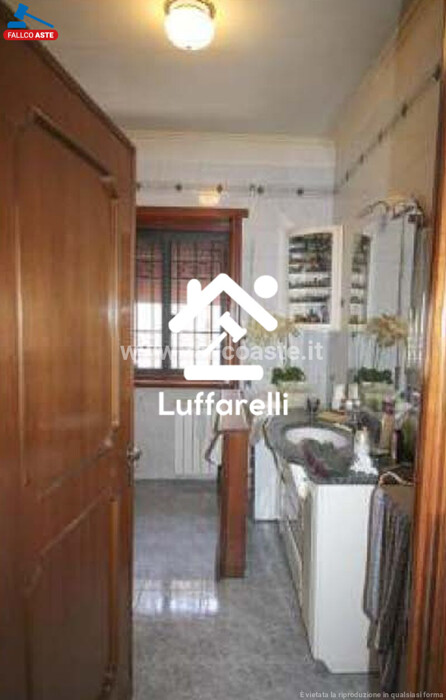 Immagine di APPARTAMENTO VIA CASAL BIANCO – ROMA