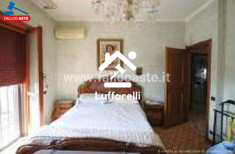 Immagine di APPARTAMENTO VIA CASAL BIANCO – ROMA