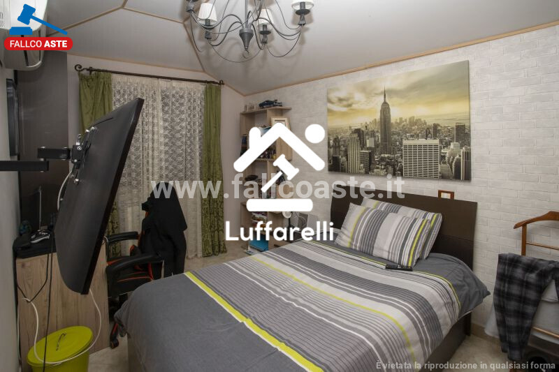 Immagine di CASA / VILLA VIA VICOVARO – GUIDONIA MONTECELIO