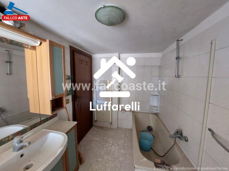 Immagine di APPARTAMENTO VIA RIVOLI – ROMA