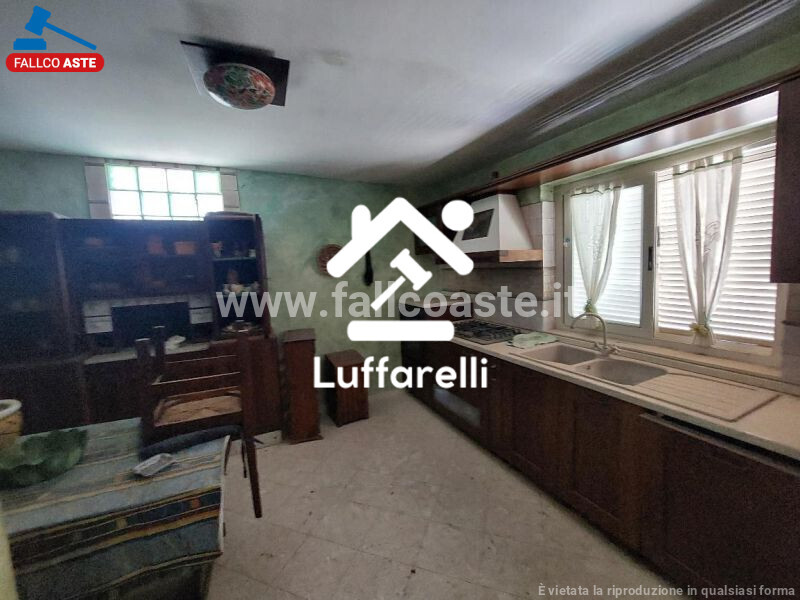 Immagine di APPARTAMENTO VIA RIVOLI – ROMA