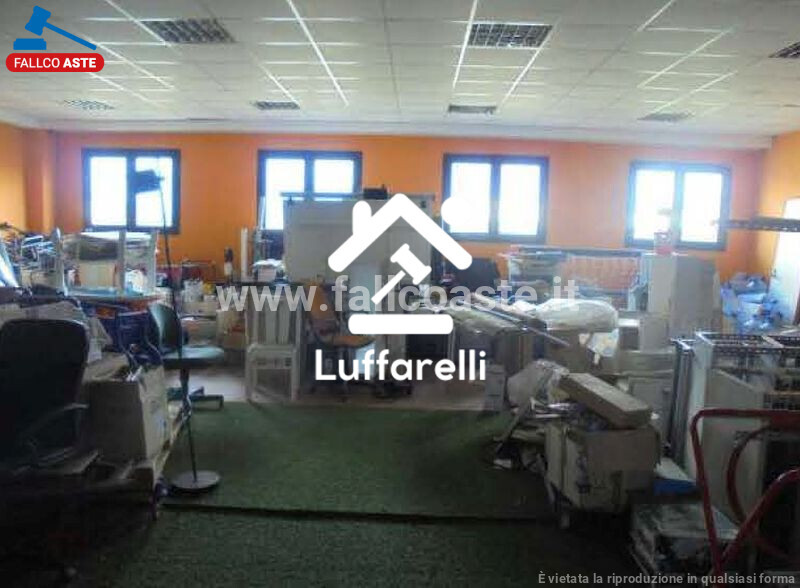 Immagine di CAPANNONE / IMMOBILI INDUSTRIALI VIA THOMAS EDISON – MONTEROTONDO