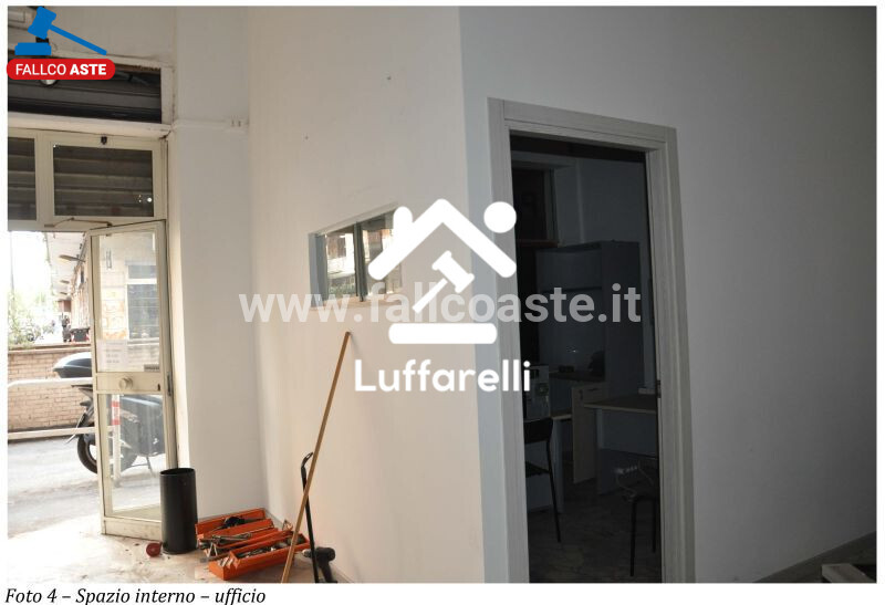 LOCALE COMMERCIALE VIA AVIDIO CASSIO - ROMA — foto 4