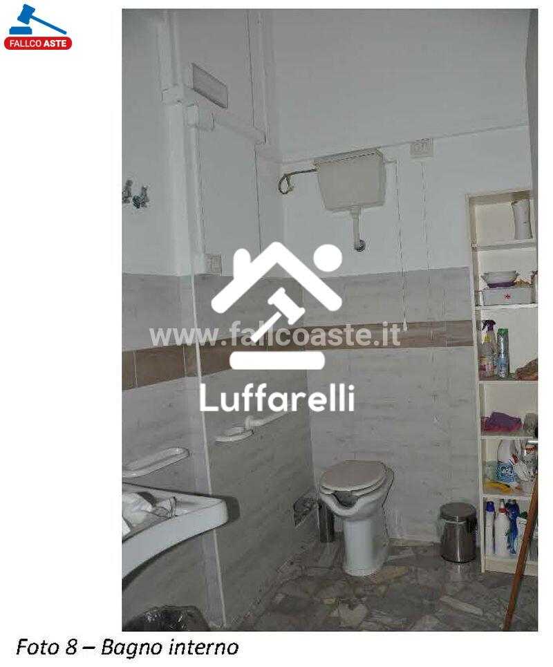 LOCALE COMMERCIALE VIA AVIDIO CASSIO - ROMA — foto 8