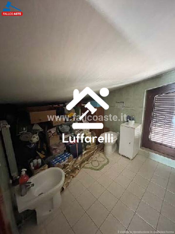 Immagine di APPARTAMENTO VIA BALSORANO – ROMA