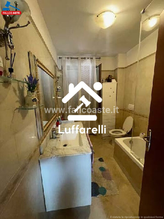 Immagine di APPARTAMENTO VIA BALSORANO – ROMA