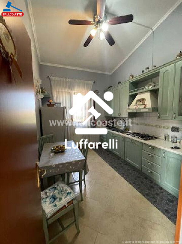 Immagine di APPARTAMENTO VIA BALSORANO – ROMA