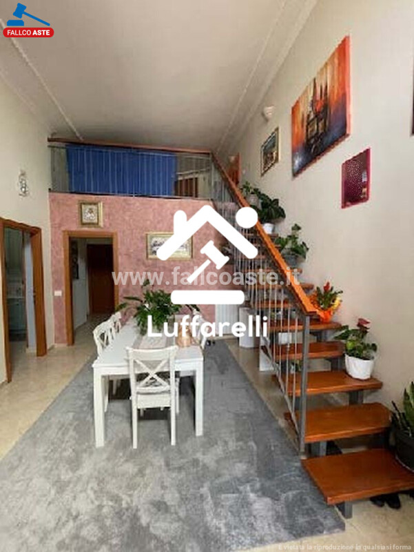 Immagine di APPARTAMENTO VIA BALSORANO – ROMA