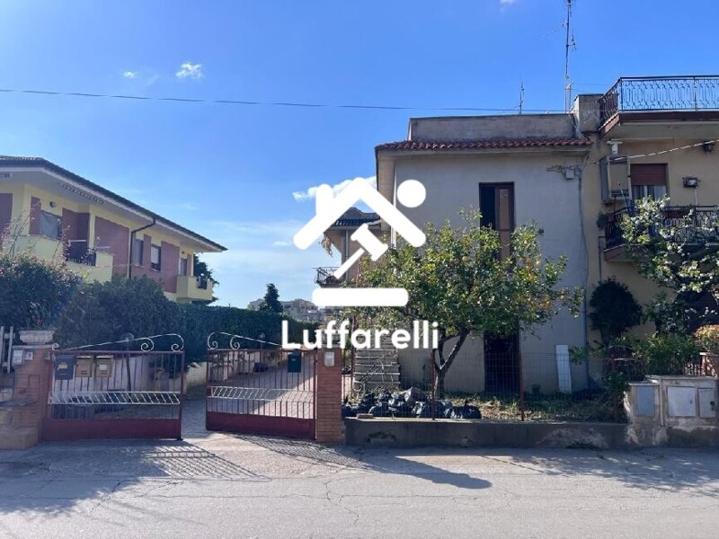 Immagine di APPARTAMENTO VIA LA NEVE – TERRACINA