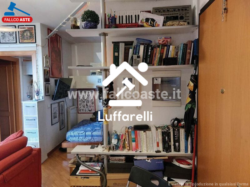 Immagine di APPARTAMENTO VIA DEL MAGGIOLINO – ROMA