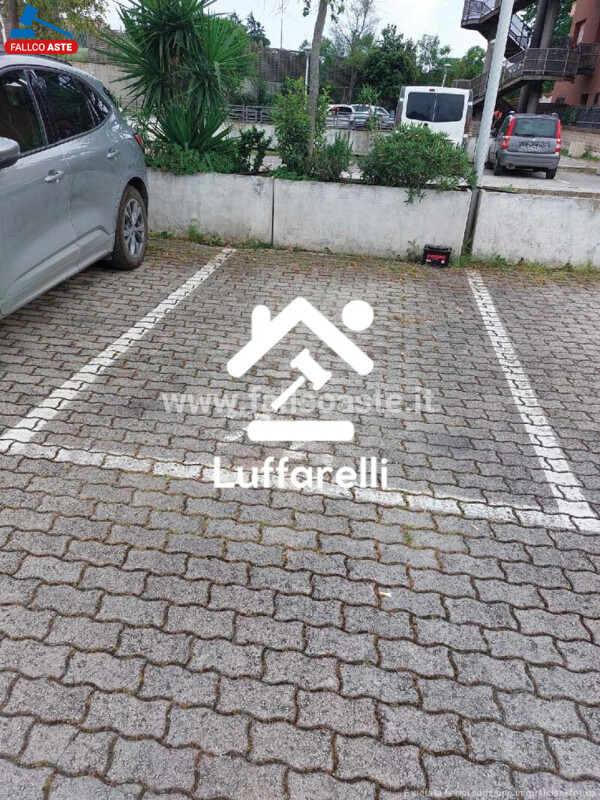 Immagine di APPARTAMENTO VIA DEL MAGGIOLINO – ROMA