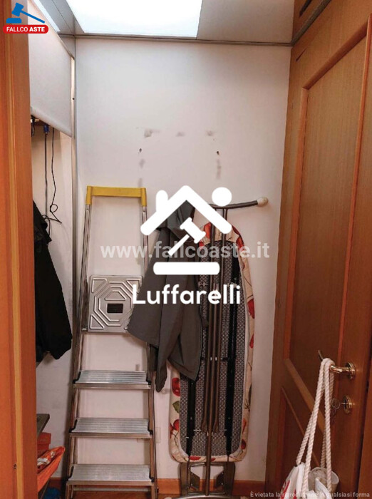 Immagine di APPARTAMENTO VIA DEL MAGGIOLINO – ROMA