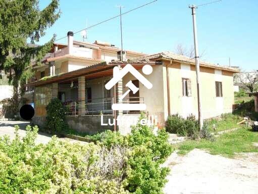 Immagine di CASA / VILLA VIA TEVOLA – VELLETRI